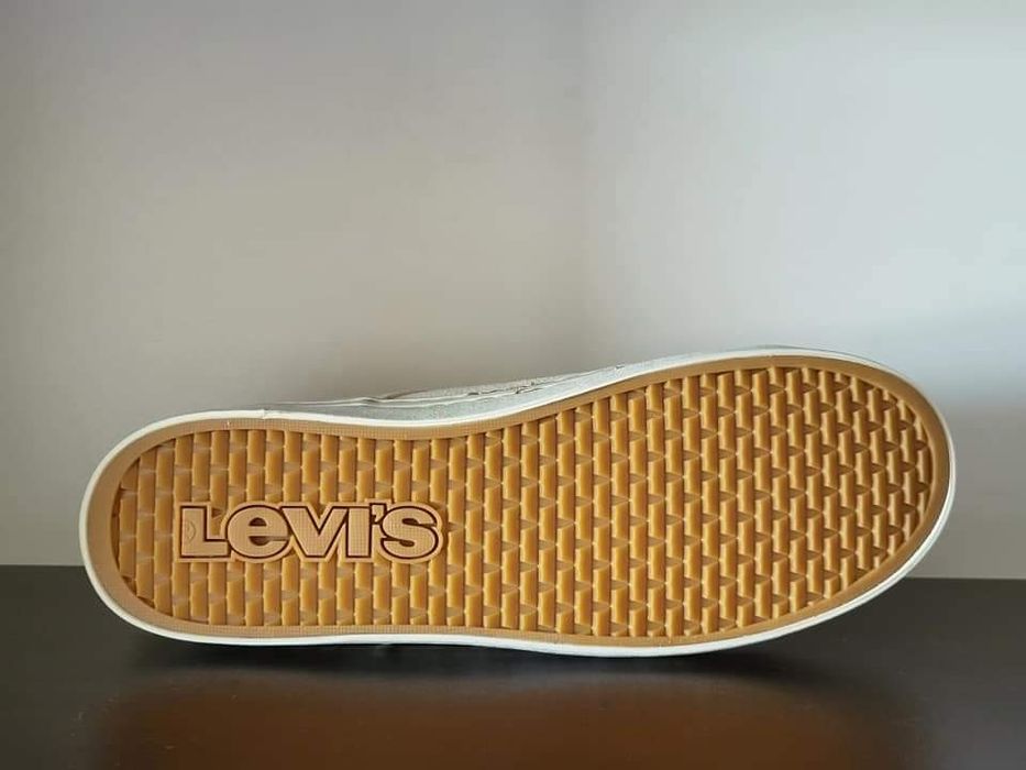 LEVI'S Sherwood Low 44номер 28см/Стелка Нови