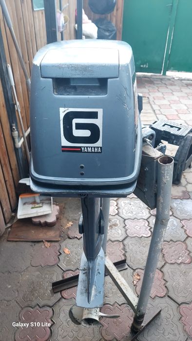 Продам лодочный мотор Yamaha 6