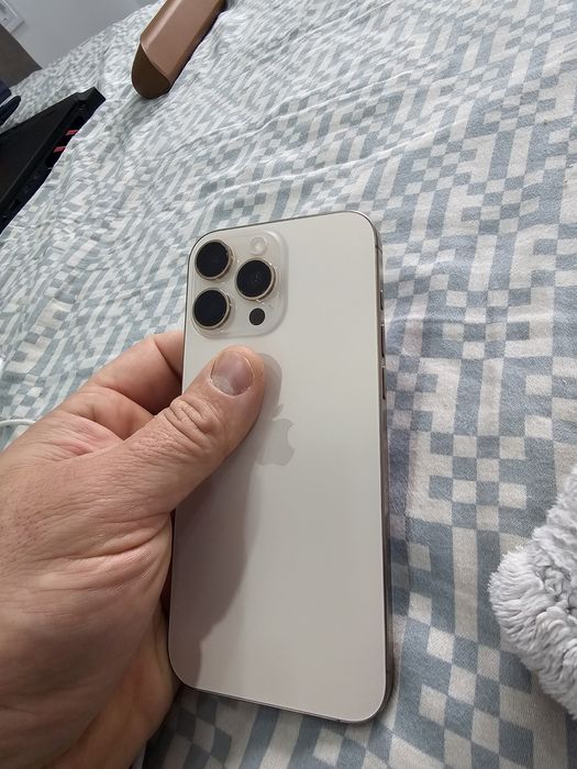 iPhone 16 Pro Max, 256 GB (Desert)