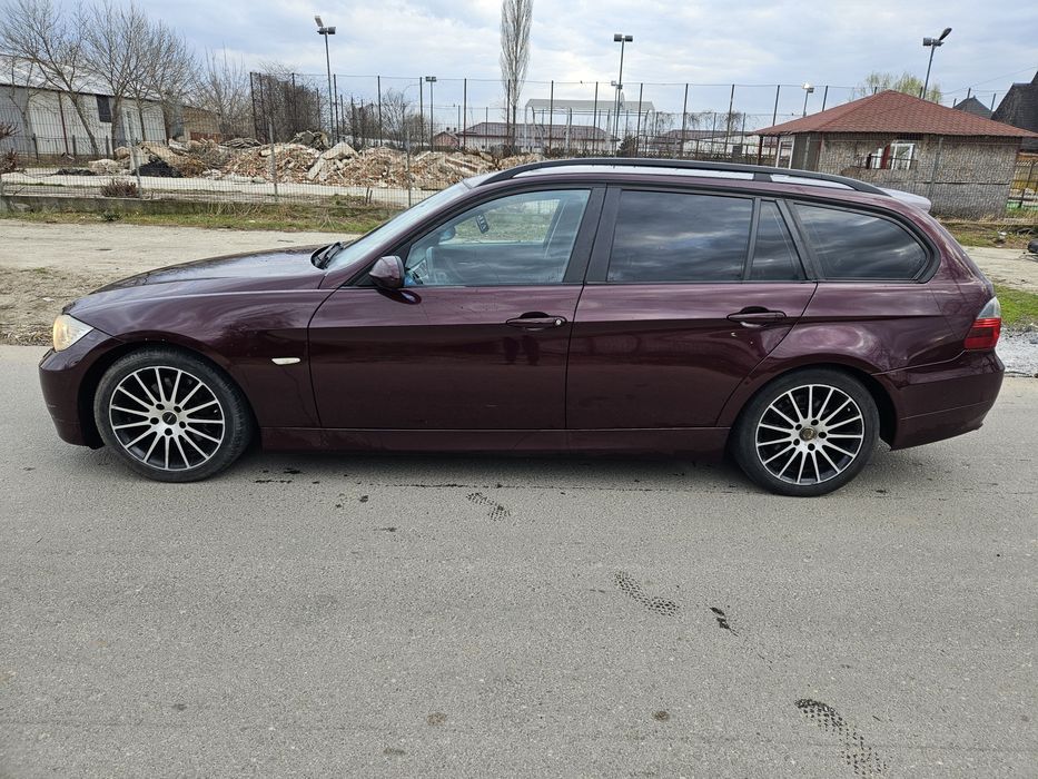 Bmw E91 an 2008 .