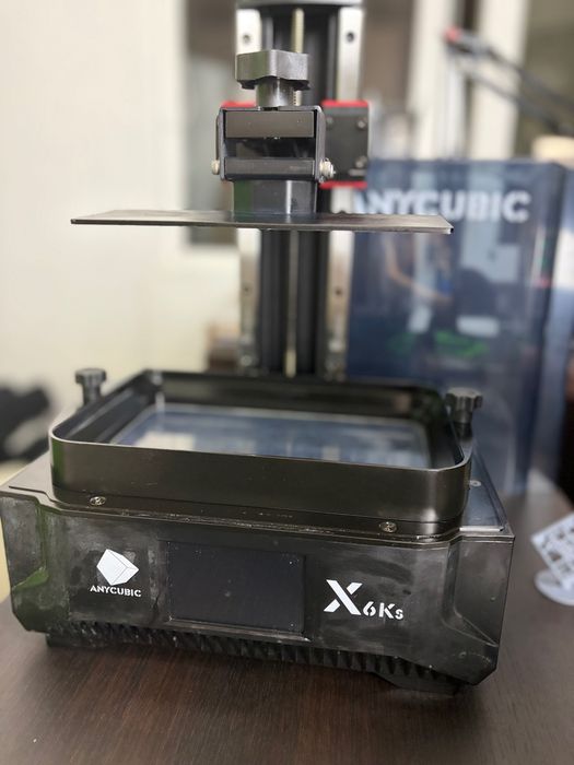 смолен SLA 3D принтер Anycubic Photon Mono X 6Ks + 9 литра неотворена смола и ~2 литра подарък