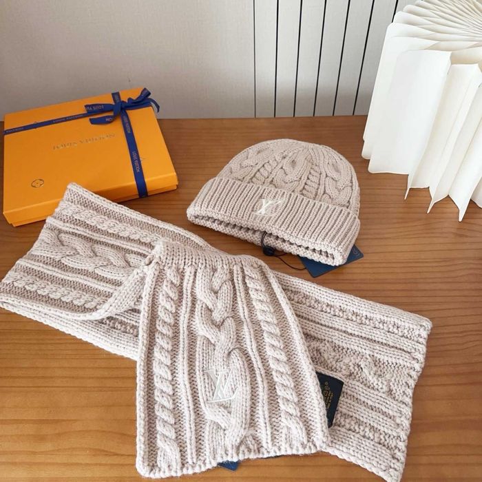 Set Caciula + Fular Louis Vuitton Premium