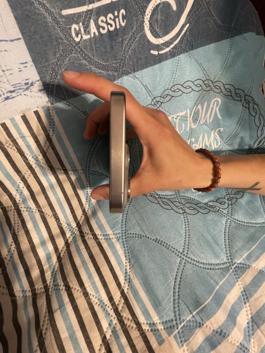 Iphone 15 Pro 256 gb 88% батерия КАТО НОВ