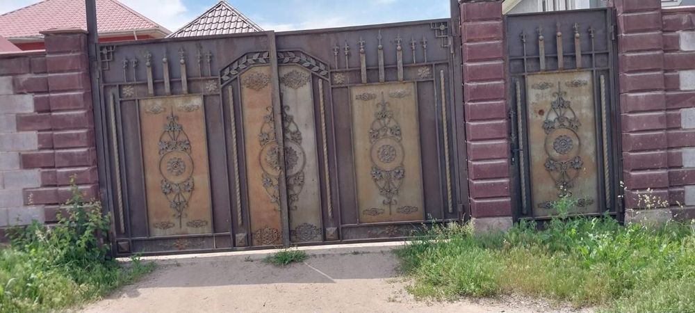 Продам коттедж в 3-уровнях