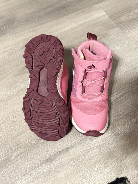 Детски високи зимни обувки