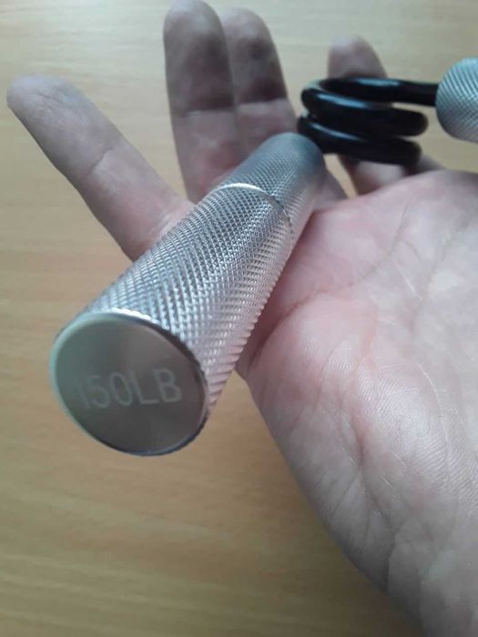 Кистевой эспандер (новый)