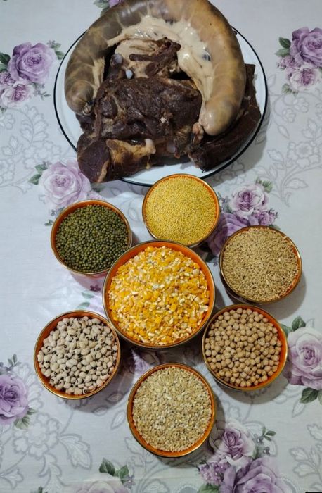 бауырсак,выпечка,плов,самса,чебуреки