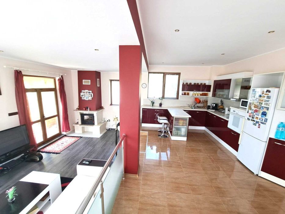 Продава се Къща в с. Близнаци, Област Варна - 166 кв.м за 1380 €/кв.м - Снимка #3