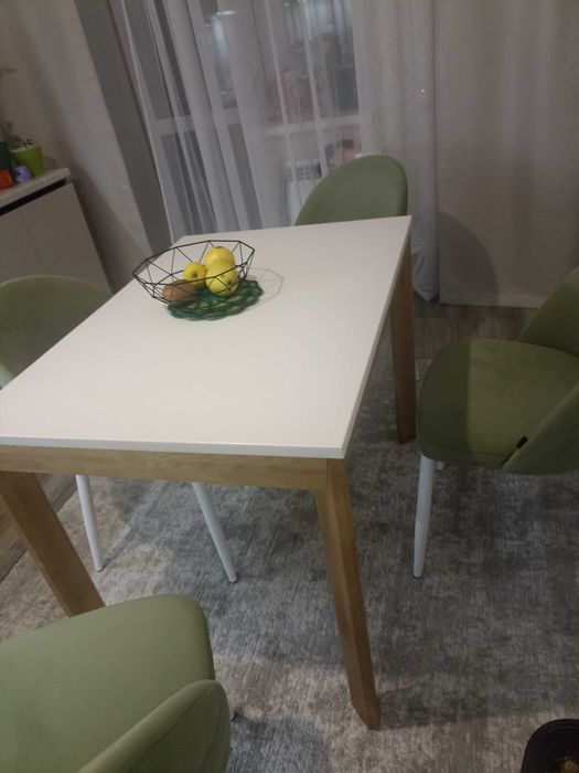 Стол кухонный б/у