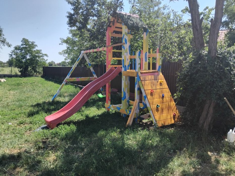 Ansamblu loc de joaca copii cu tobogan- transport si montaj inclussi