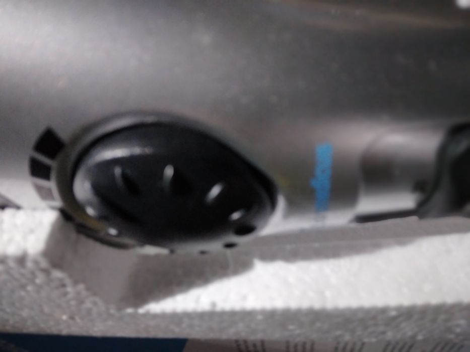 Vând  aparat masaj cu pietre de jad.