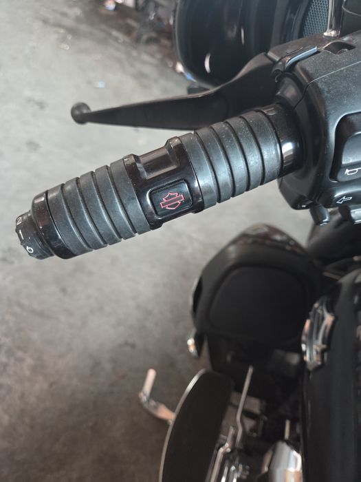 Harley-Davidson 2016 – Echipare Premium, Sunet Puterni