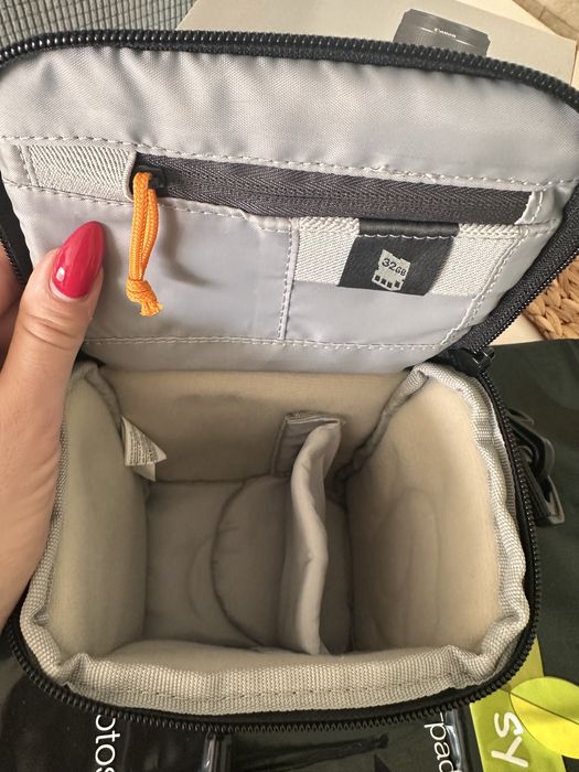 Фотоапарат Cannon EOS 250D