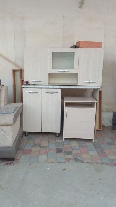 Хар хил турдаги уй жихозлари сотилади