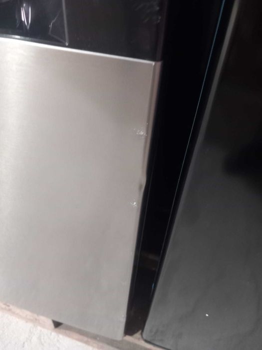 SUPER OFERTA Mini frigider cu congelator