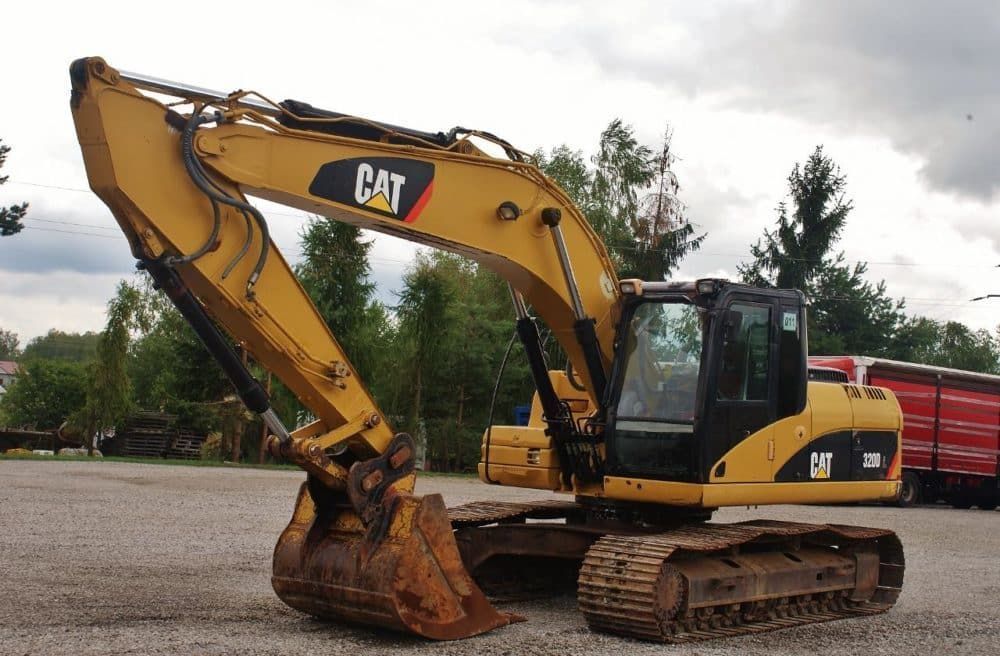 Dezmembrez excavator Caterpillar 320, 318, 319, 320B – piese utilaj