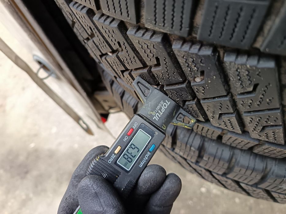 Anvelope MS iarna 215 75 16c lassa 2024 6+mm