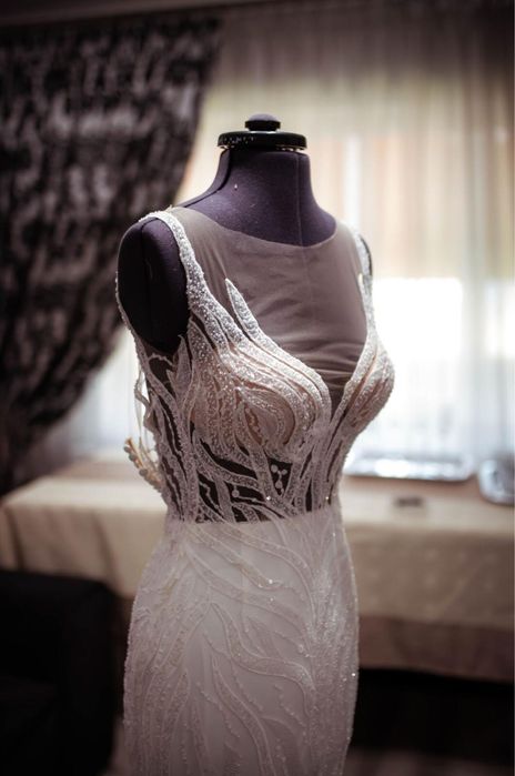 Rochie de mireasa La novia + voal + pantofi