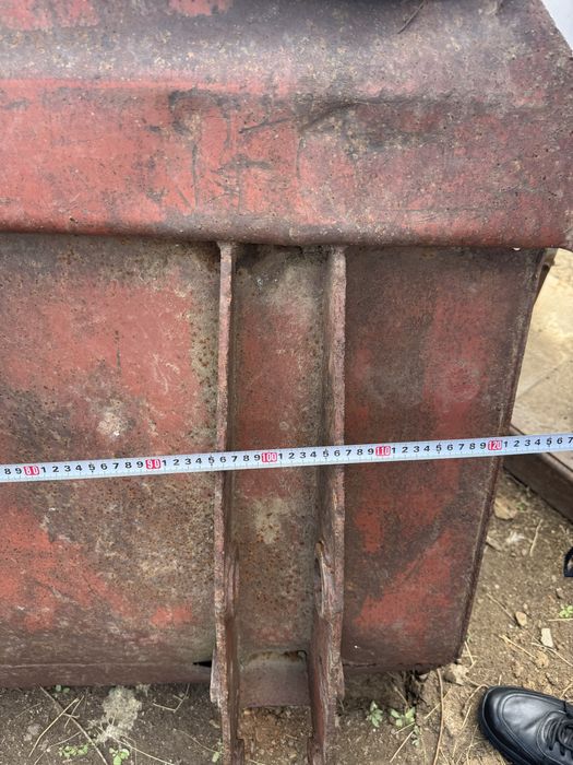 Продам ковш тракторный