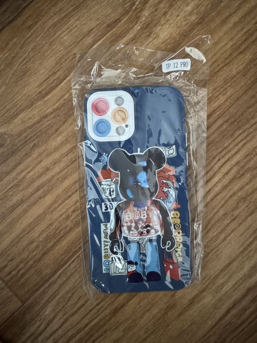 Чехлы на iphone 12pro