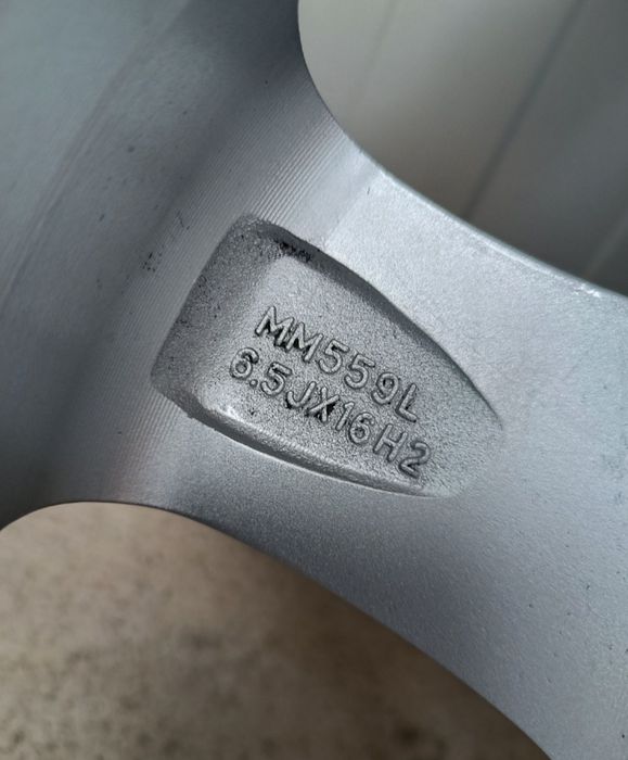 16/5/108-ВОЛВО-V 40,50,60,70 ФОРД Ескорт,Мондео,Галакси-перфектни