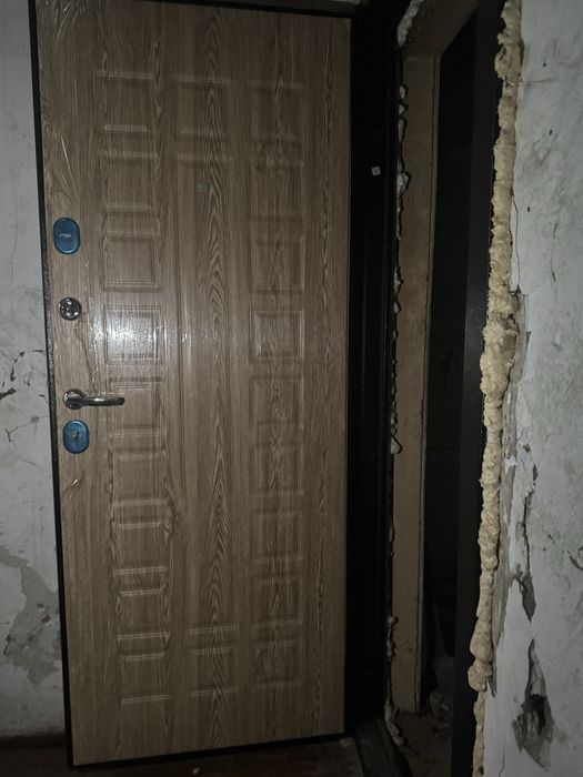 Срочно продам дверь
