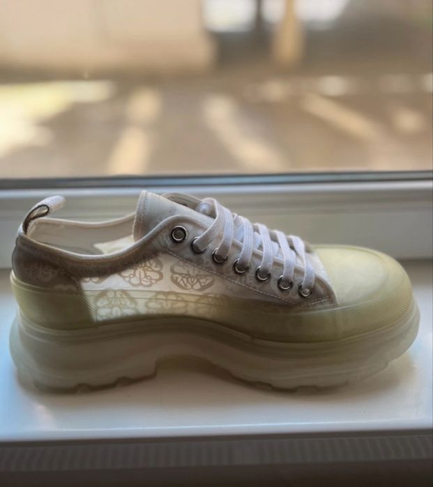 Alexander McQueen Tread Slick White Transparent