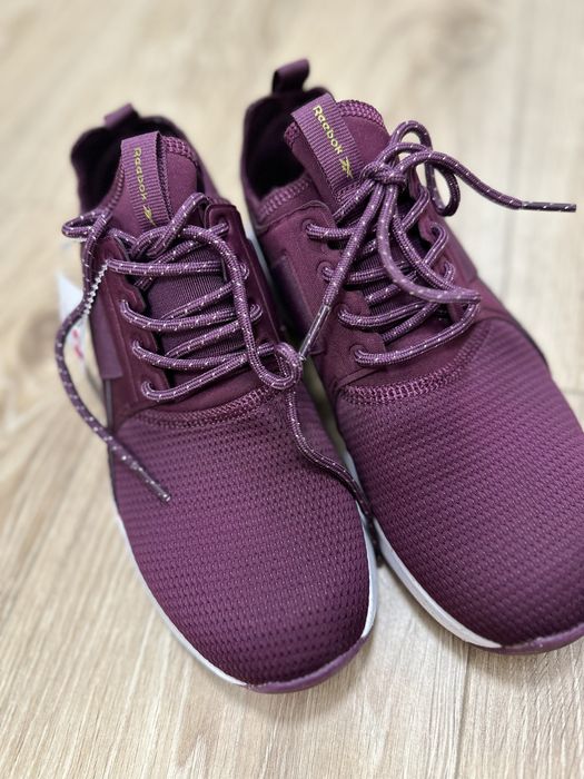 Продам обувь REEBOK