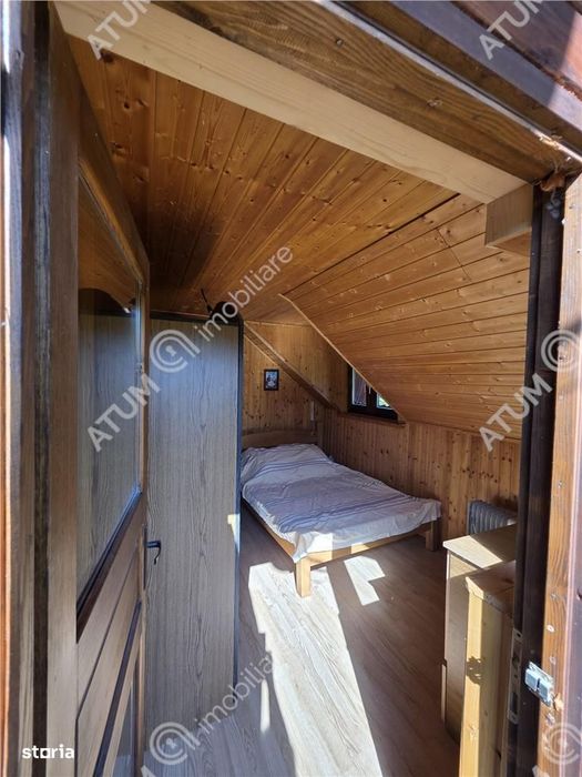 Cabana de vanzare pe Valea Avrigului