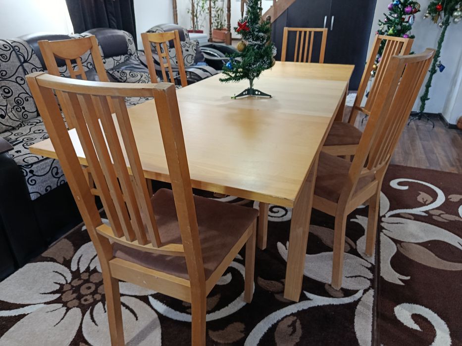 Masa extensibila 6 -10.  Persoane   IKEA