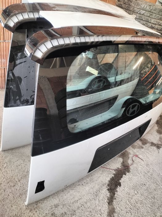 Врата багажник Hyundai Ioniq 9 / Хюндай Йоник 9 2025г.