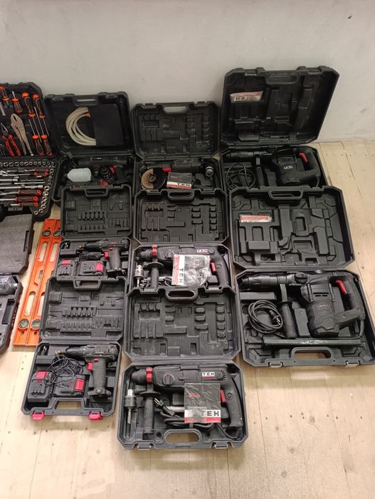 Инструмент для монтажа