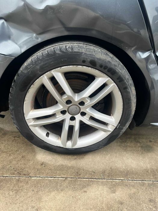 Jante R18 Audi A4 B8 B8.5 2.0 TDI CJC si alte piese din dezmembrari