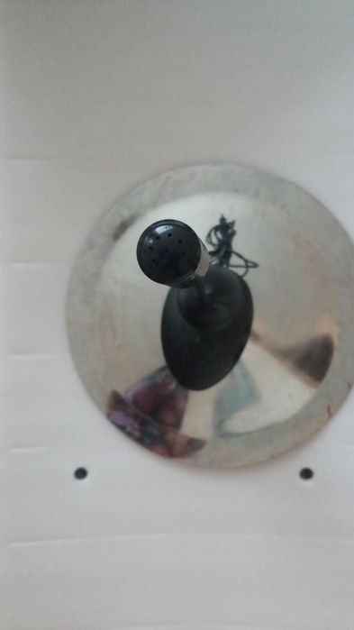 Микрофон. Състоянието е ново. Само без оригиналната опаковка.