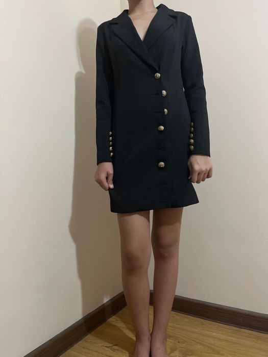 платье 3000 тг бу