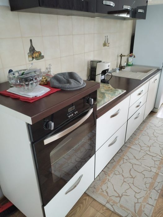 De vânzare mobila de bucătărie completa