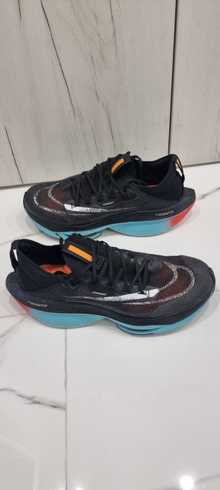 Маратонки Nike номер 45