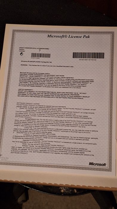 Certificat licență Microsoft Windows 95 Academic Edition
