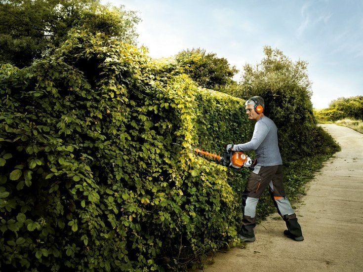 Бензиновый кусторез STIHL HS 82 R original (бензоножницы штиль штел)