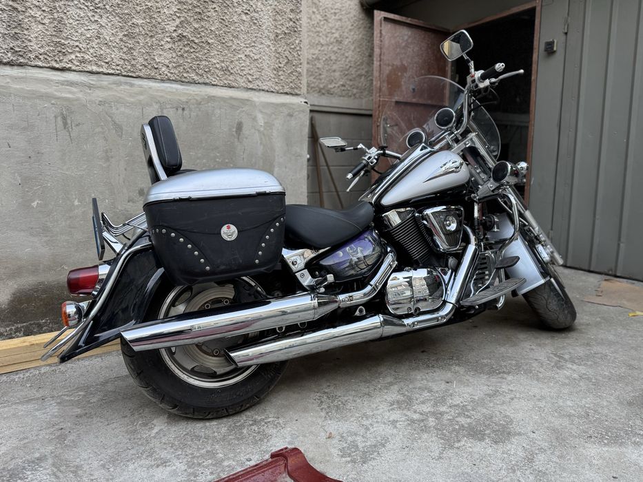Suzuki Intruder 1500LC