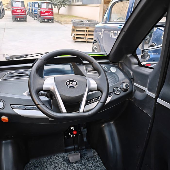 Vand Masina Electrica Fara Permis RDB SOFT in RATE fara avans