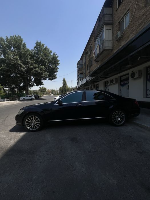Mercedes benz s-class