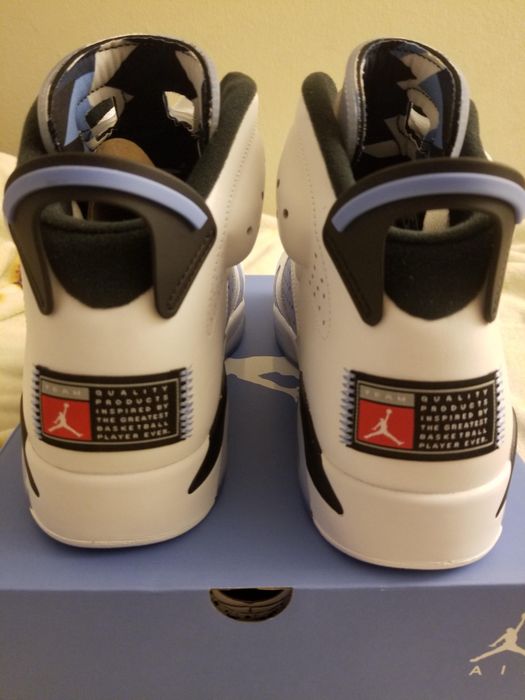 Jordan  6  UNC