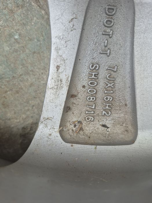 Jenti Noi Aliaj     .