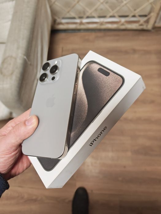 iPhone 15 Pro 256GB 99%Bat Fullbox Că Nou totul original liber retea