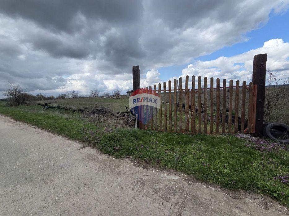 Продава се Парцел в Аксаково - 4655 кв.м за 13 €/кв.м - Снимка #2