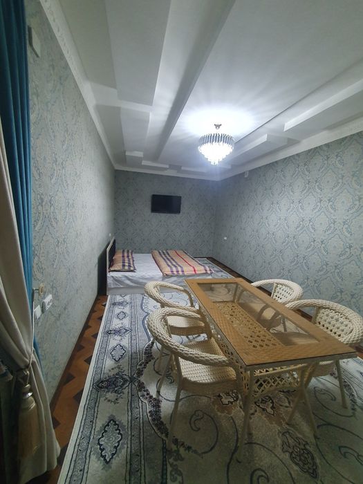 Hovli kunlik ijaraga beriladi.Sam shahar bogishamol.