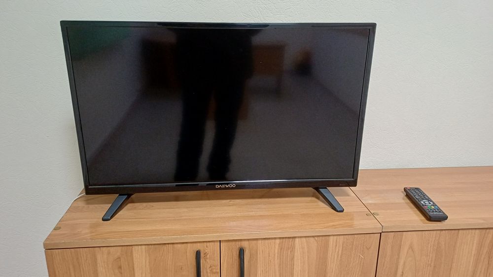Телевизор Daewoo 32" б/у в отличном состоянии