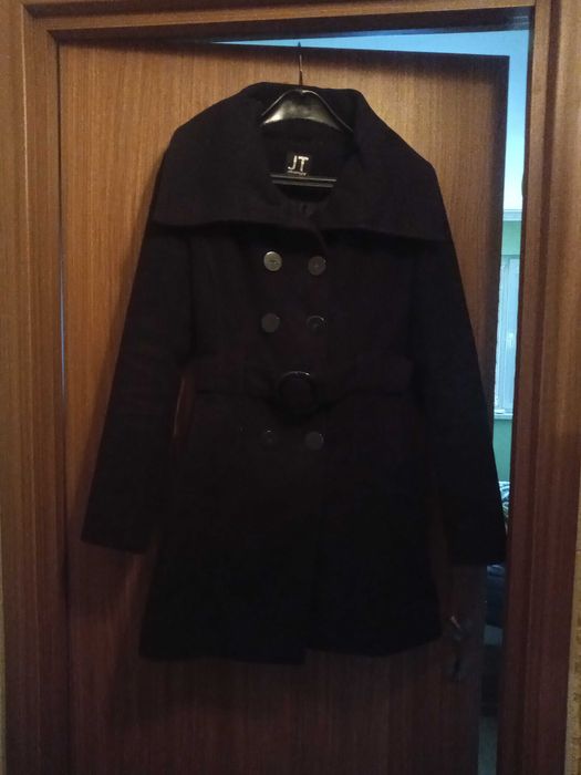 Дамско черно палто