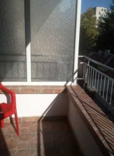 Дава се под наем Тристаен апартамент в София, Център - 100 кв.м за 990 € - Снимка #8